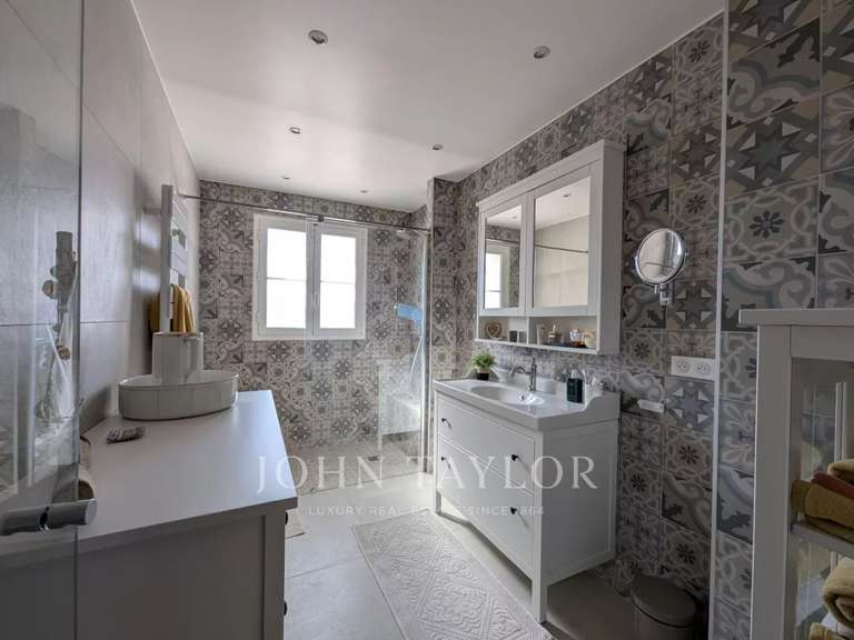 House with Sea view Antibes - 200m²