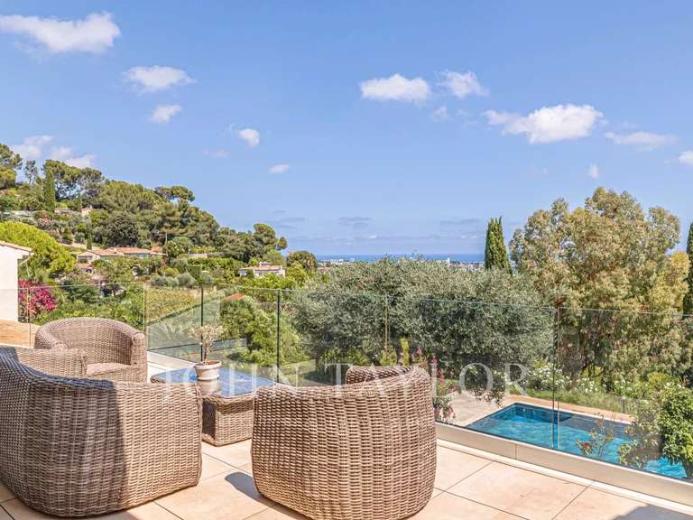 Maison Vallauris - 7 chambres - 375m²