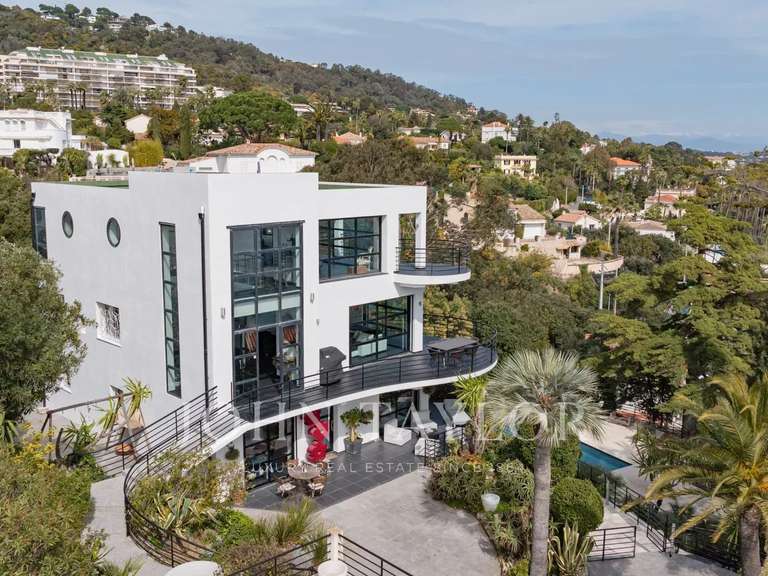 Maison Cannes - 6 chambres - 294m²
