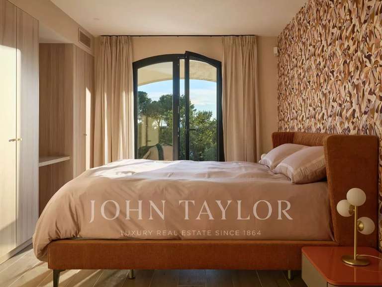 Maison Cannes - 5 chambres - 293m²