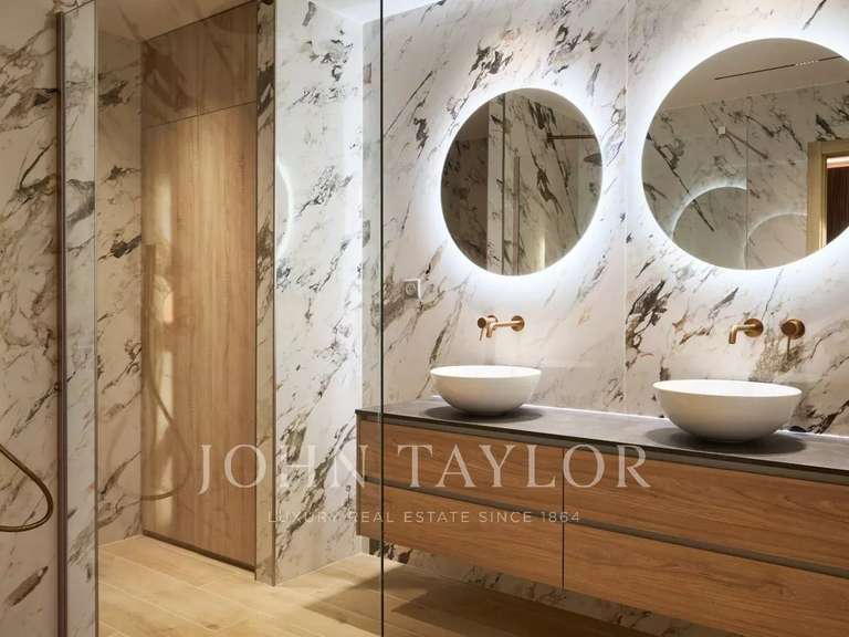 Maison Cannes - 5 chambres - 293m²