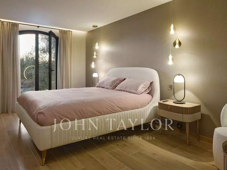 Maison Cannes - 5 chambres - 293m²