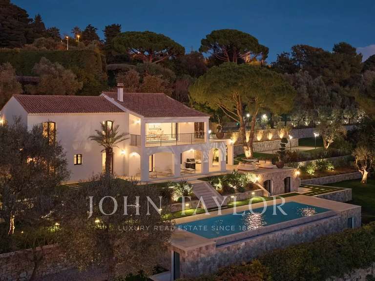 Maison Cannes - 5 chambres - 293m²