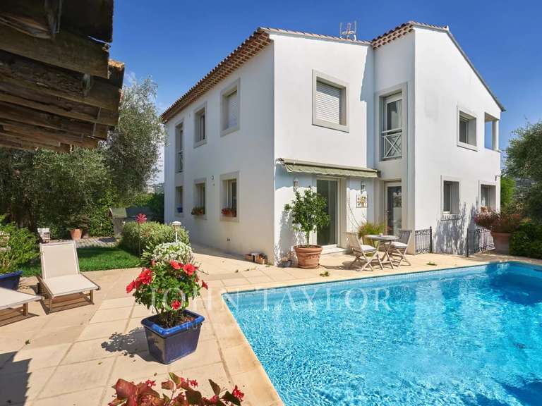 Maison Cannes - 5 chambres - 176m²
