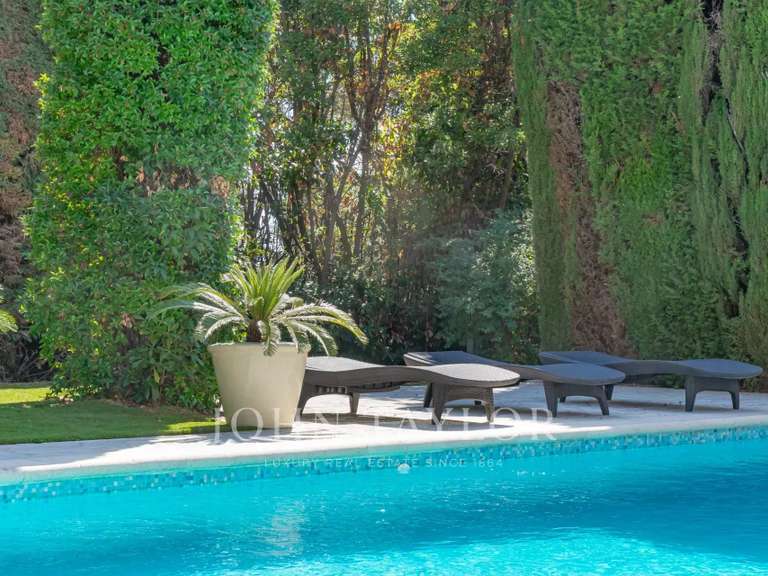 Maison Cannes - 5 chambres - 413m²