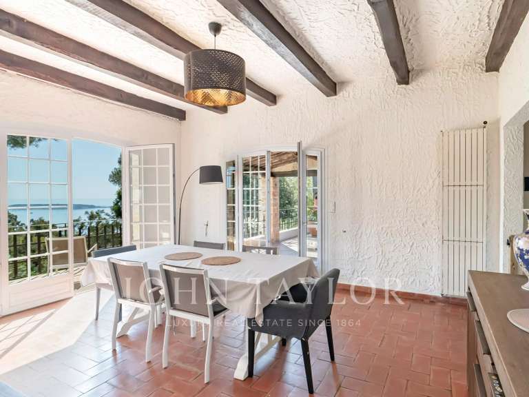 Maison Vallauris - 4 chambres - 200m²