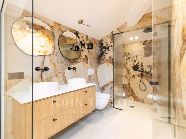 Maison Cannes - 4 chambres - 250m²