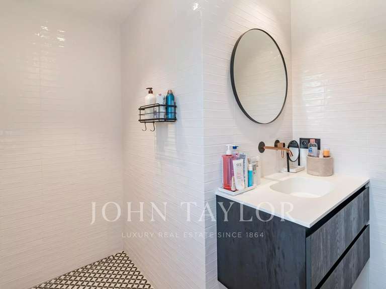 Maison Mougins - 4 chambres - 217m²