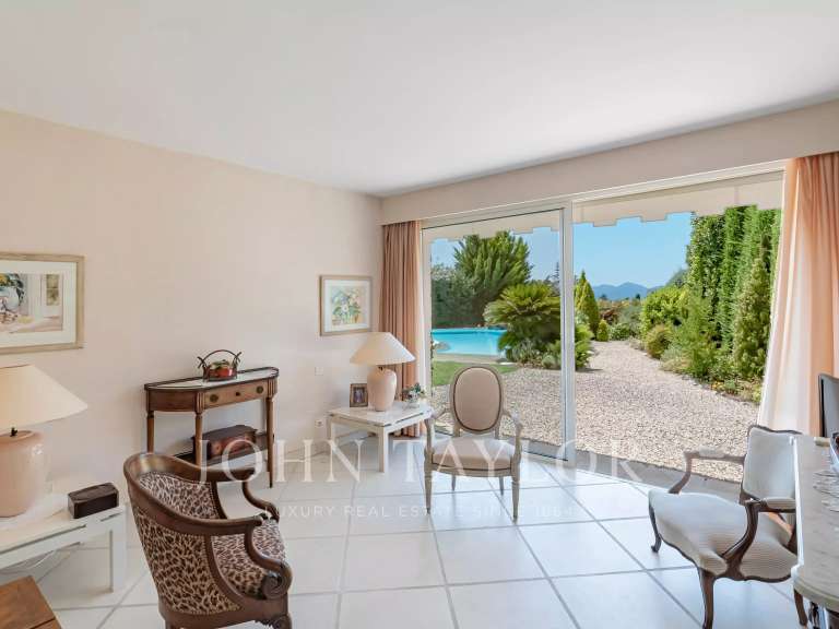 Maison Cannes - 4 chambres - 238m²