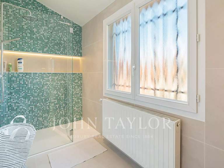 Maison Cannes - 7 chambres - 226m²