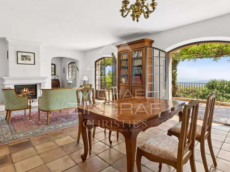 Maison Le Tignet - 5 chambres - 218m²