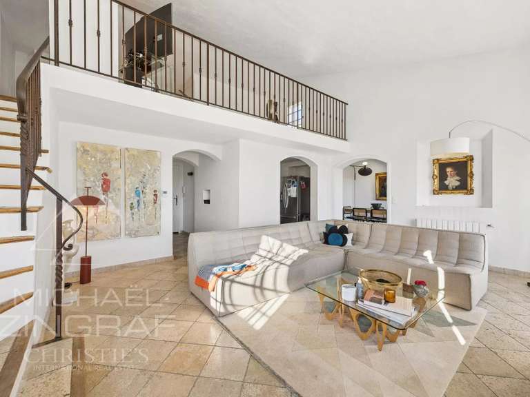 Maison Peymeinade - 4 chambres - 166m²