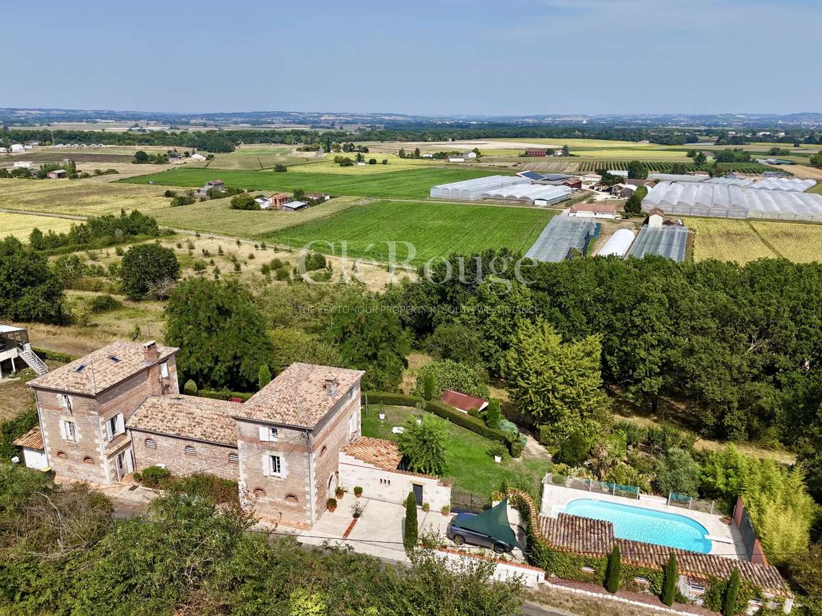 House Caumont-sur-Garonne