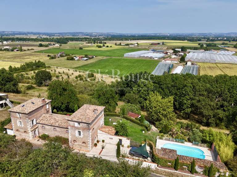 Maison Caumont-sur-Garonne - 5 chambres - 261m²