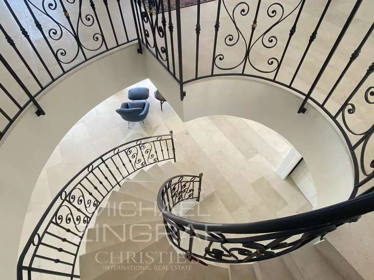 Maison Spéracèdes - 8 chambres - 392m²