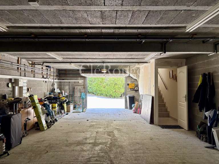 Maison Tombeboeuf - 3 chambres - 200m²