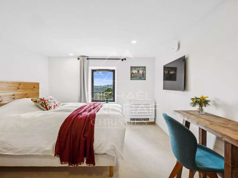 Maison Spéracèdes - 6 chambres - 200m²
