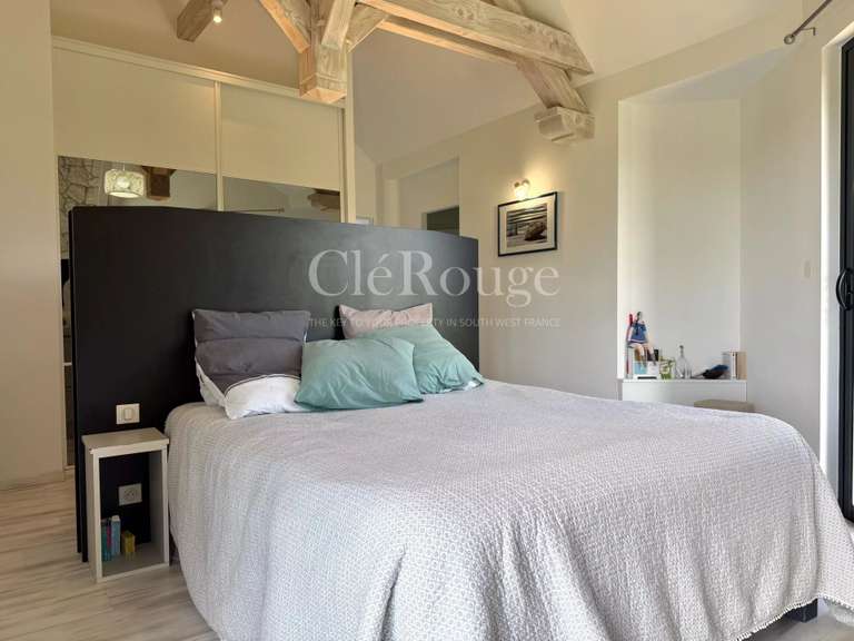 House Eymet - 3 bedrooms - 321m²