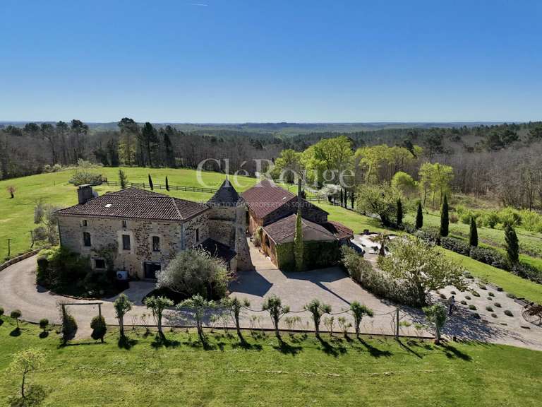 Maison Villefranche-du-Périgord - 6 chambres - 252m²