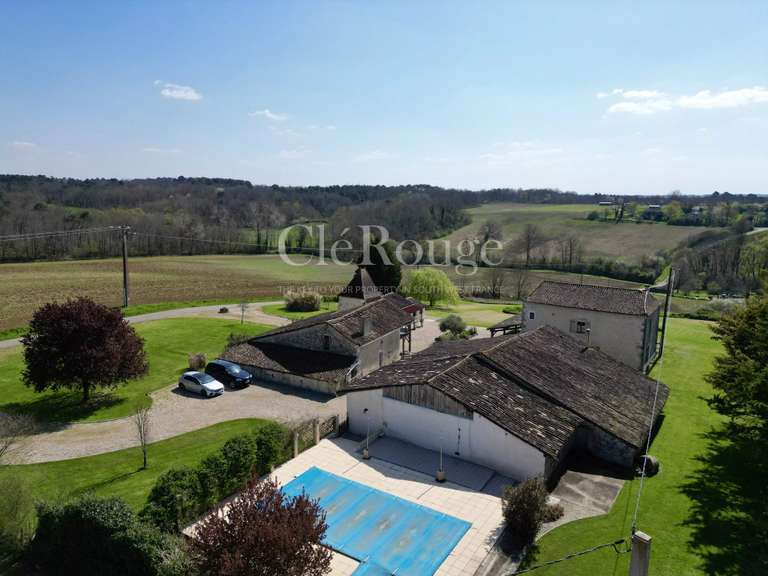 House Eymet - 4 bedrooms - 245m²
