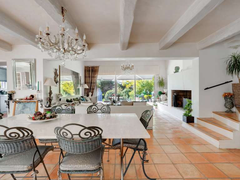 Maison Aix-en-Provence - 4 chambres - 200m²