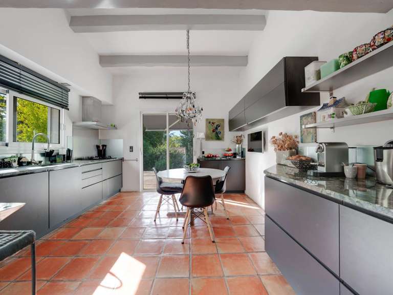 Maison Aix-en-Provence - 4 chambres - 200m²