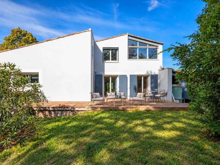 Maison Aix-en-Provence - 4 chambres - 200m²