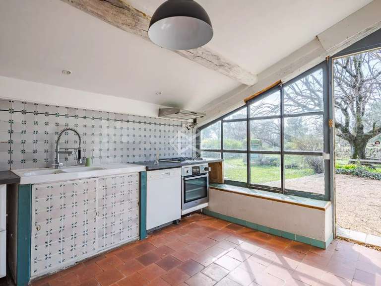 Maison Tourrettes - 4 chambres - 257m²