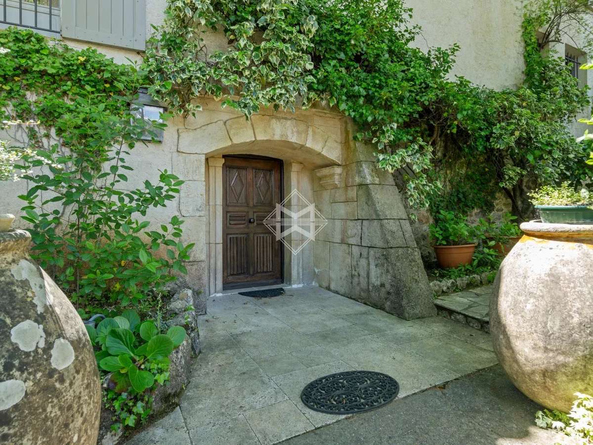 Maison Valbonne