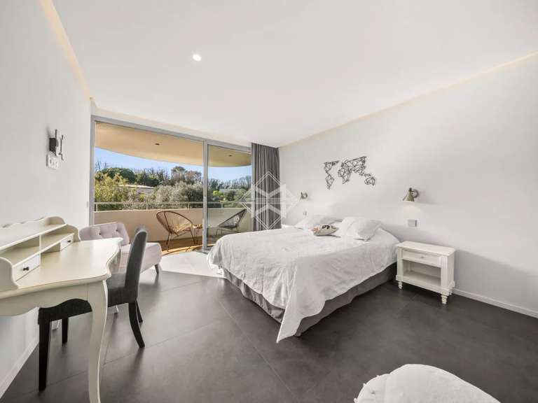 Maison Valbonne - 4 chambres - 235m²