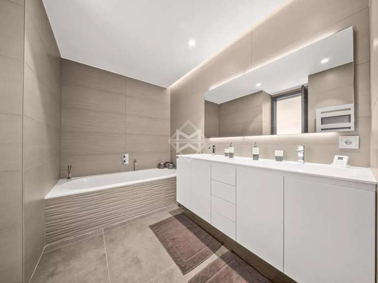 Maison Valbonne - 4 chambres - 235m²