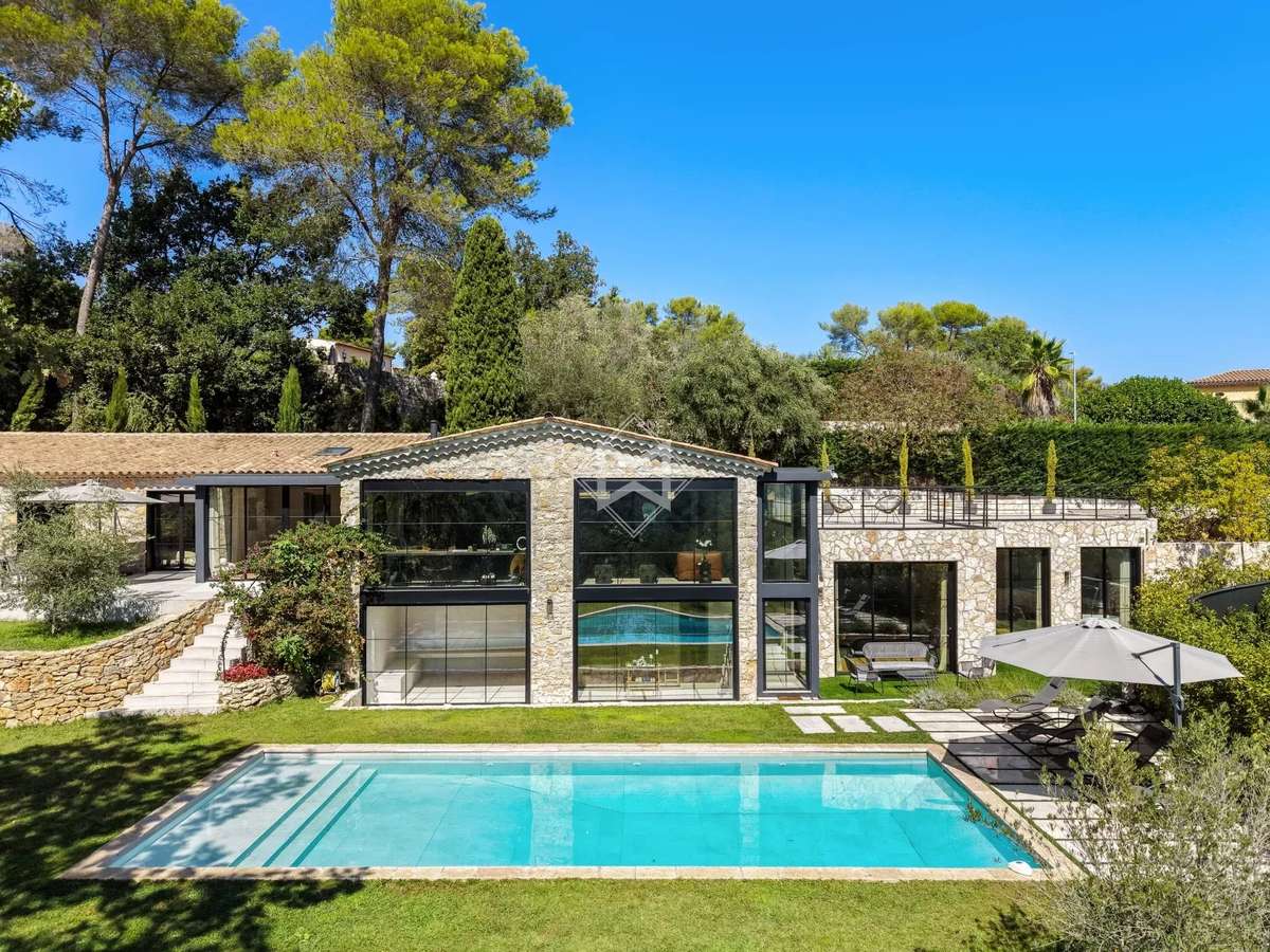 Maison Valbonne