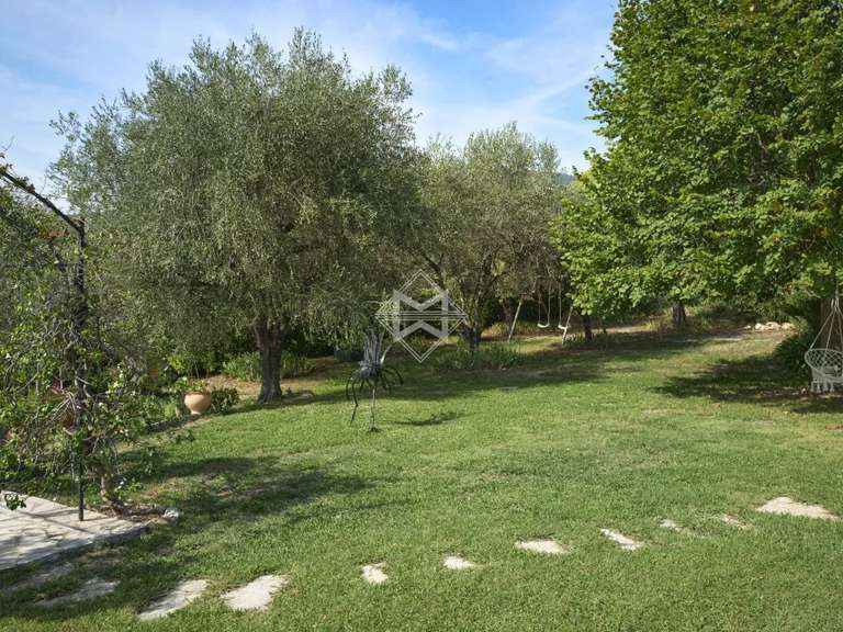 Maison Grasse - 4 chambres - 194m²