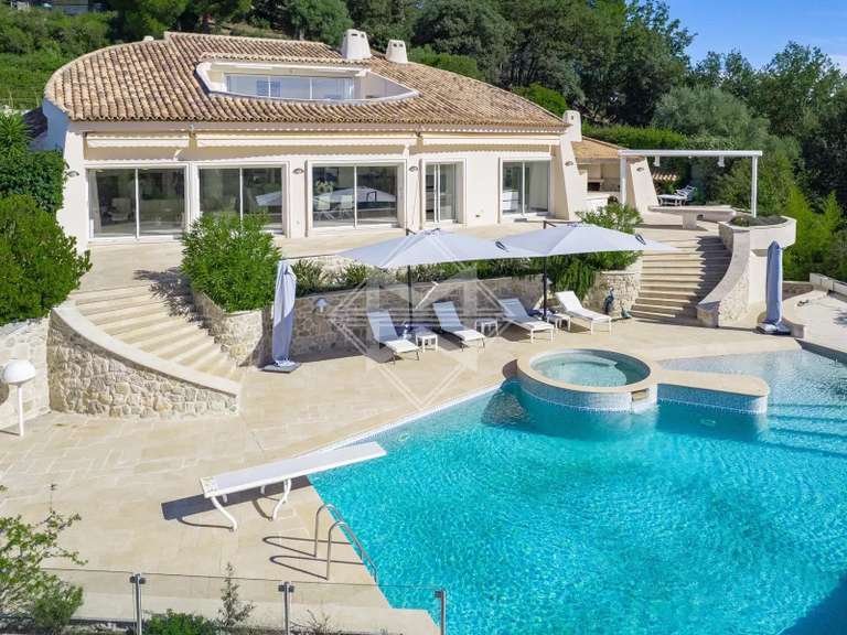 Maison Cagnes-sur-Mer - 8 chambres - 436m²