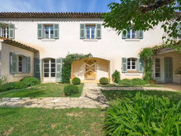 Maison Valbonne - 4 chambres - 280m²