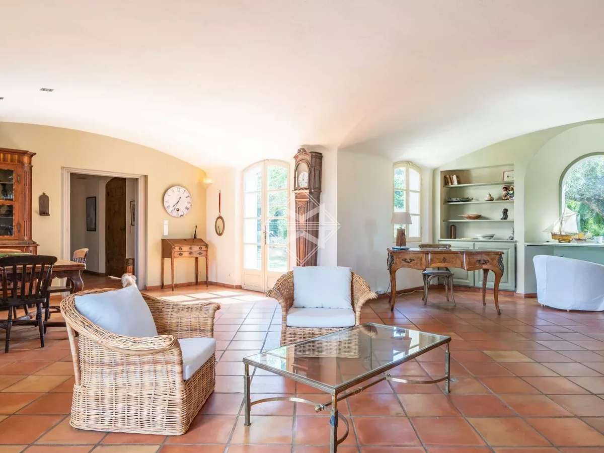 Maison Valbonne