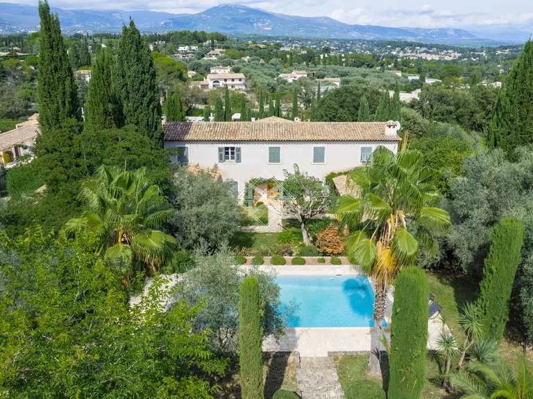 House Valbonne - 4 bedrooms - 280m²