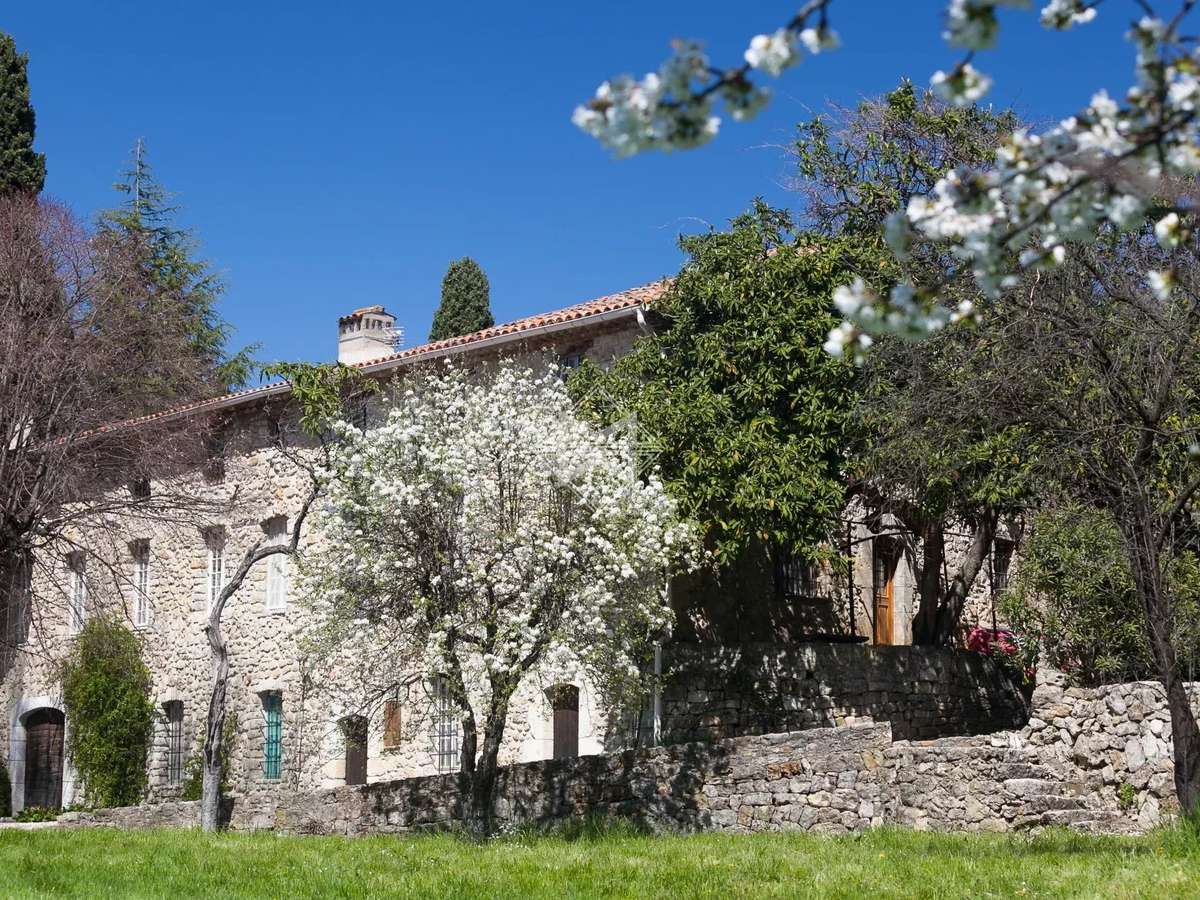 Maison Opio