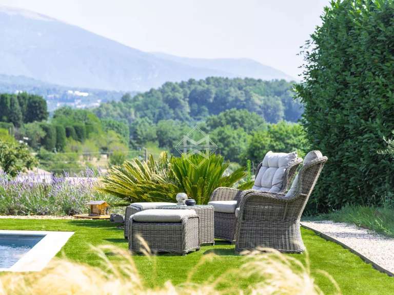 Maison Grasse - 6 chambres - 300m²