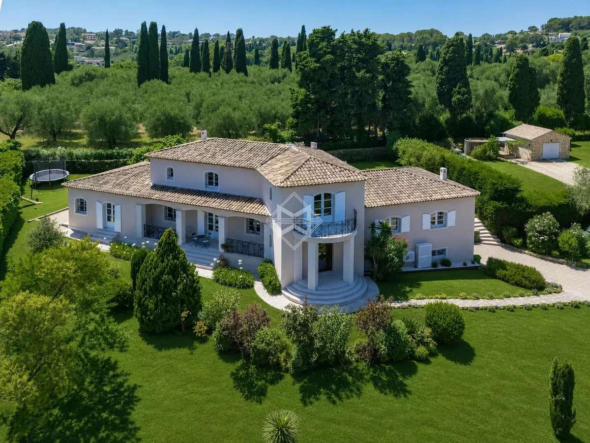 Maison Valbonne