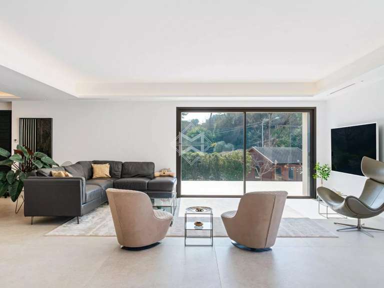 Maison Valbonne - 6 chambres - 330m²