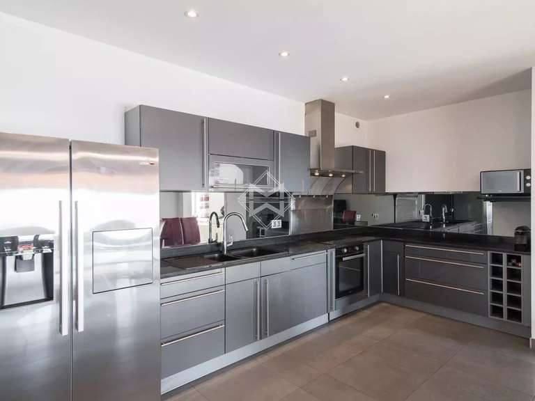 Maison Cabris - 5 chambres - 294m²