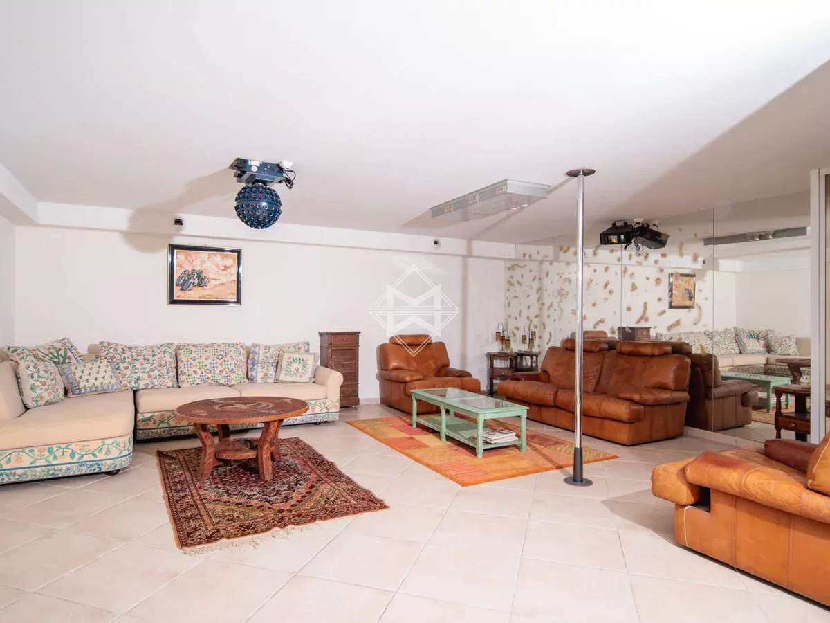 Maison Cabris