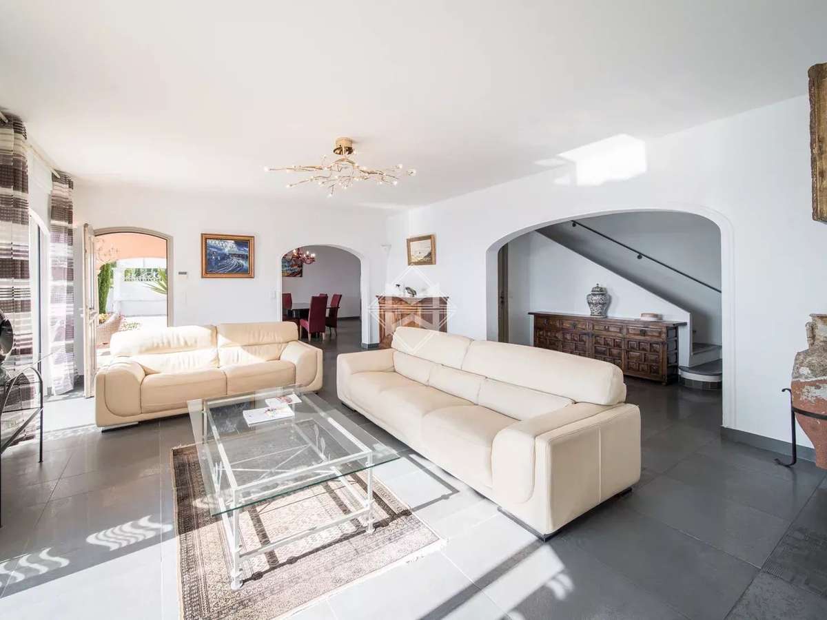 House Cabris