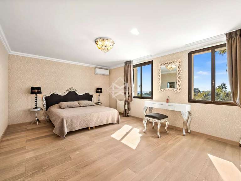 Maison avec Vue sur mer Villeneuve-Loubet - 4 chambres - 303m²