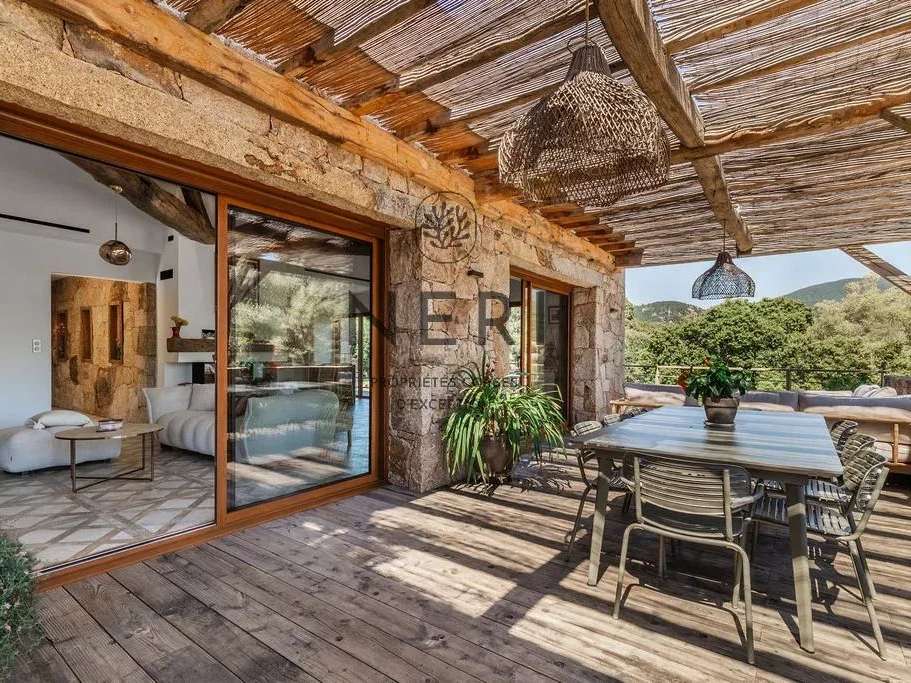 House porticcio