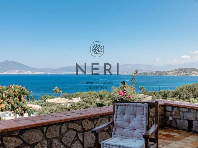 House Pietrosella - 5 bedrooms - 310m²
