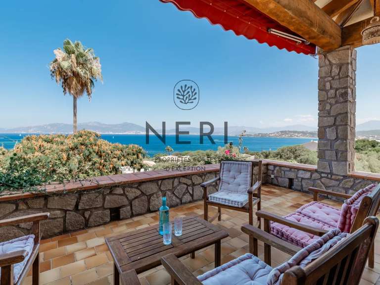 House Pietrosella - 5 bedrooms - 310m²