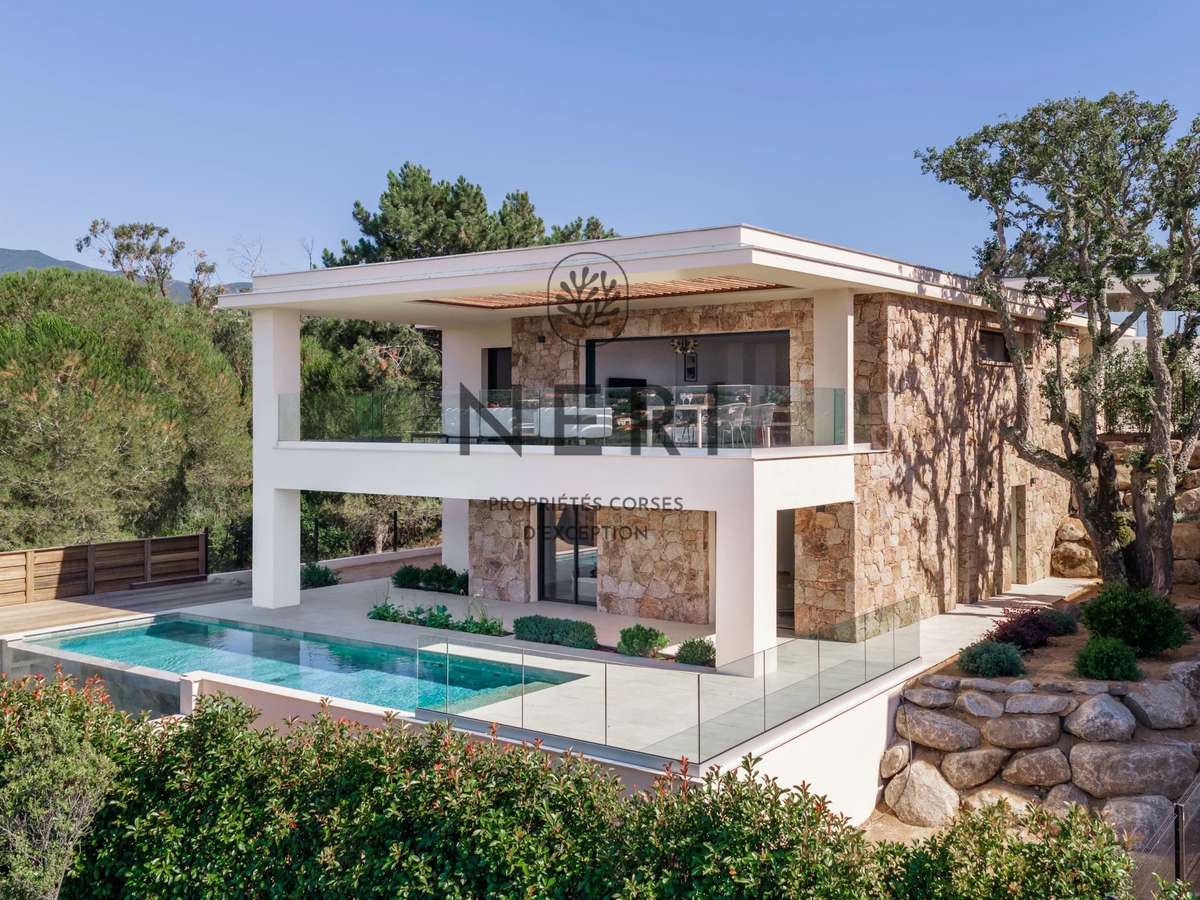 House porticcio