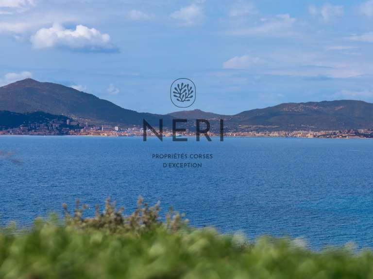 House Pietrosella - 7 bedrooms - 302m²